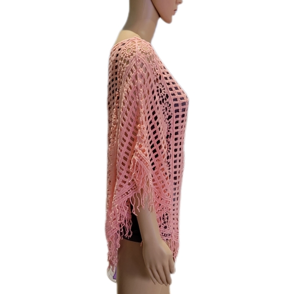 Pink Open Knit Crochet Pancho Coverup OSFM NWOT - Picture 3 of 4